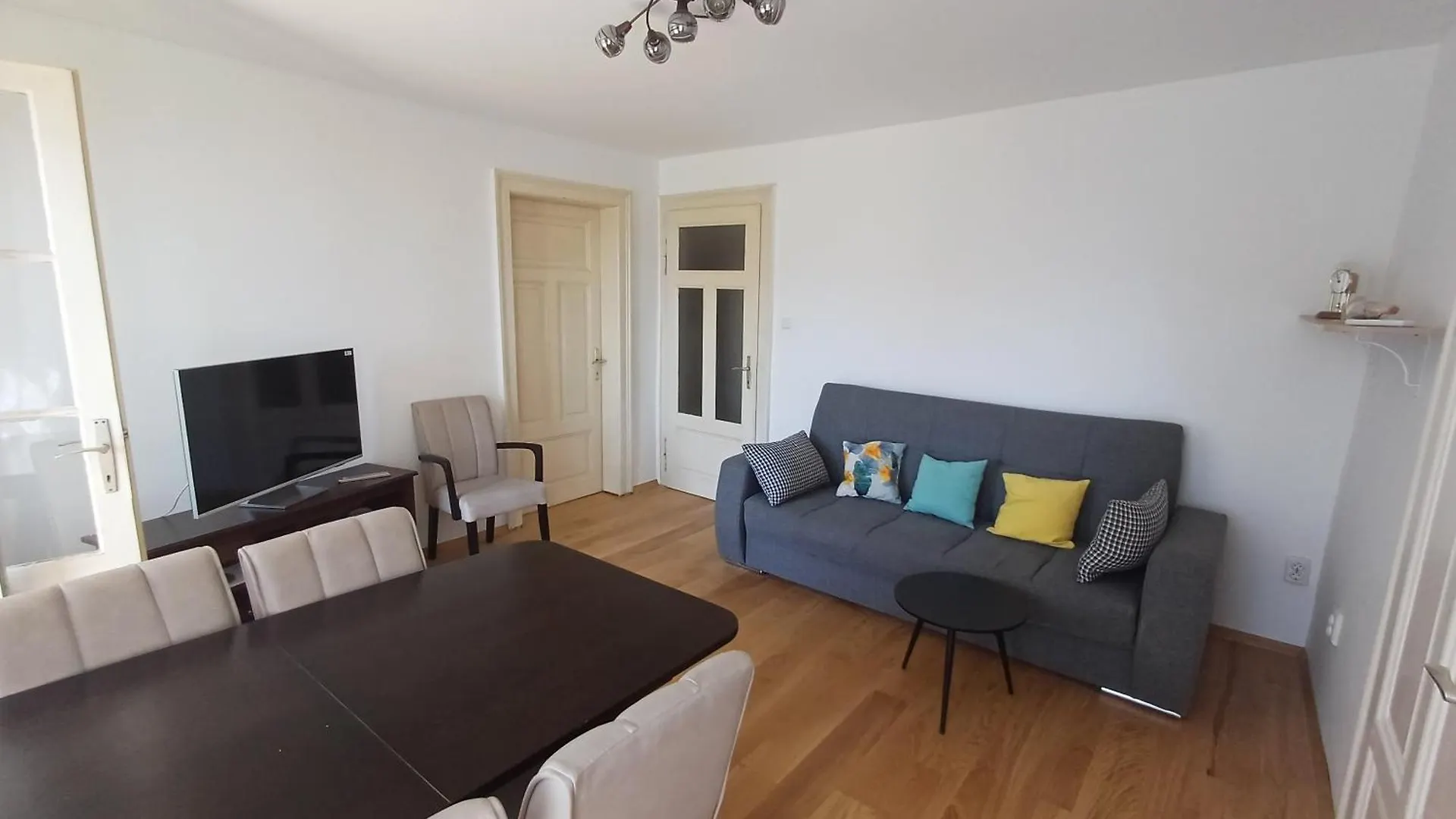 Apartment Benedikt オパティヤ